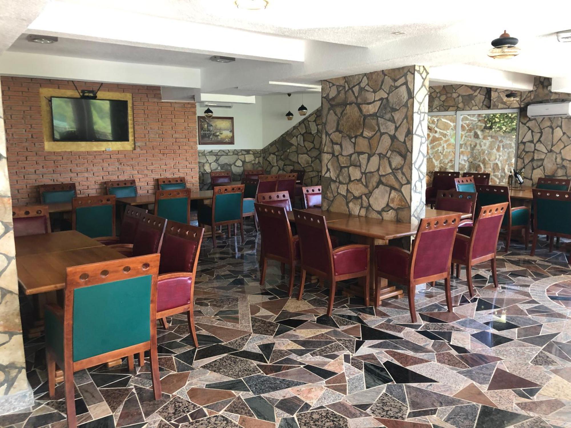 Novalic Hotel Dobra Voda Eksteriør billede